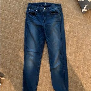 Gently used seven skinny jeans